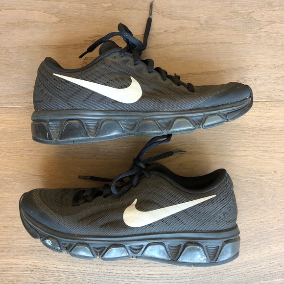 NIKE BLACK RUNNING SHOES - Picture 2 of 7